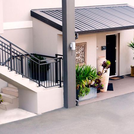 Dunedin Palms Motel Екстер'єр фото