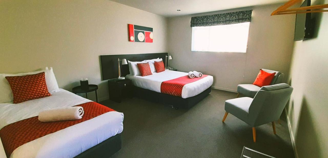 Dunedin Palms Motel Екстер'єр фото